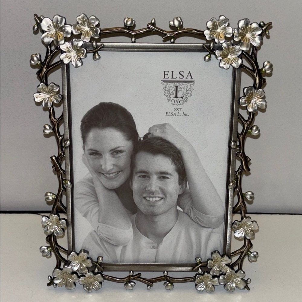 vintage Elsa L, Inc. metal photo frame, likely featuring a floral or leaf